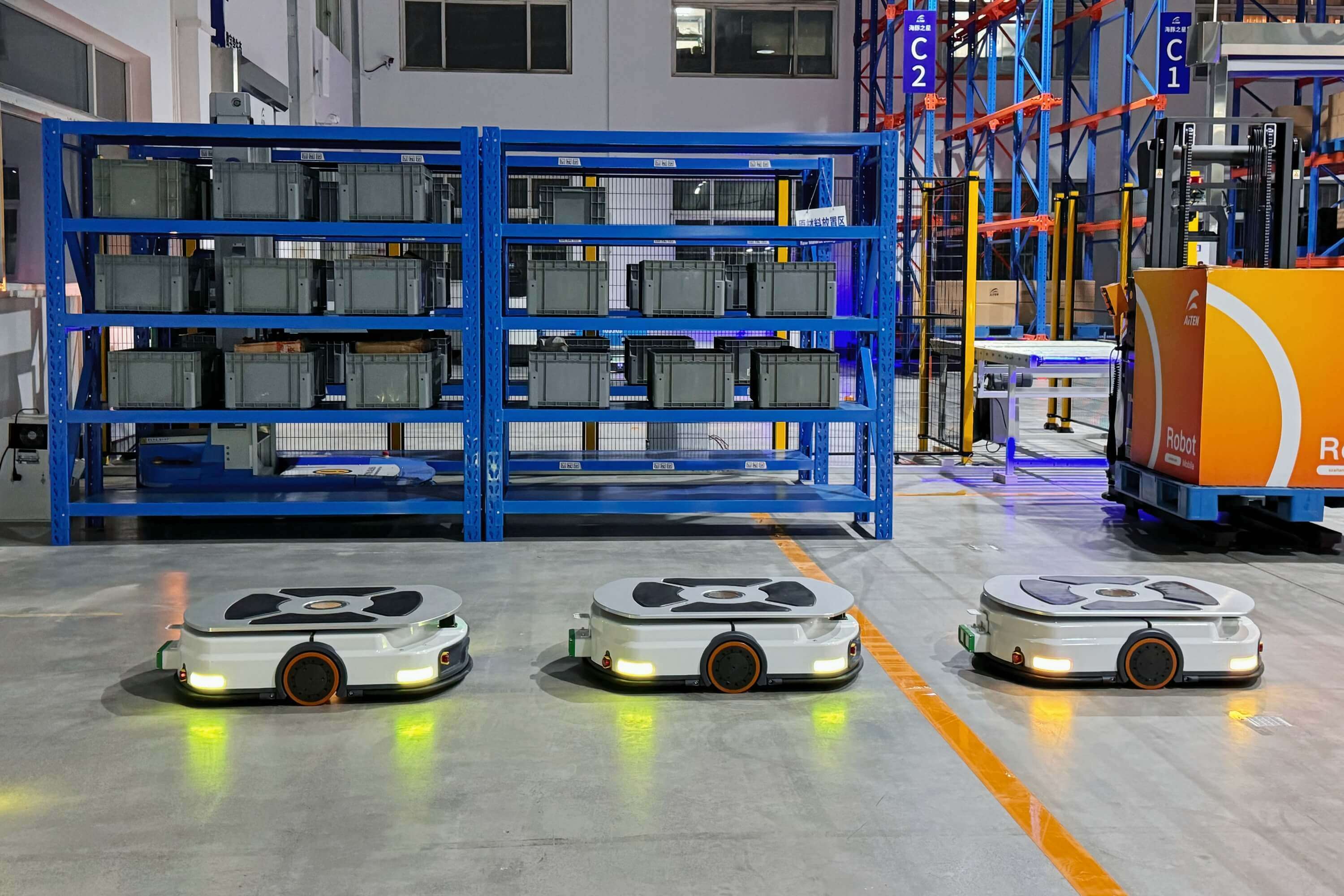 nangong28AMR托盘搬运车：赋能仓库自动化托盘运输